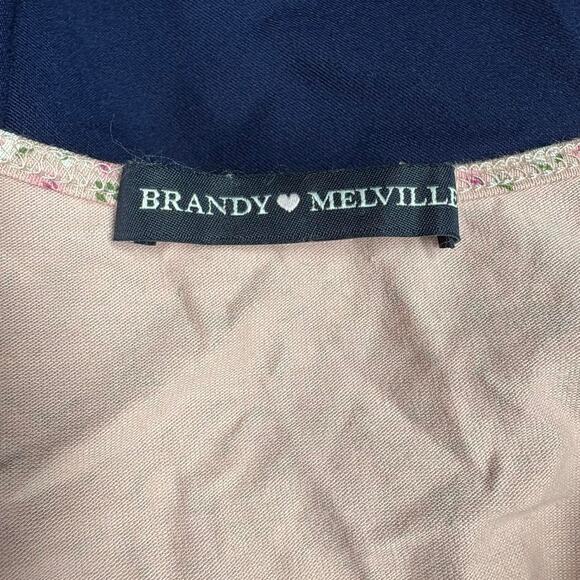 Brandy melville pink floral - Picture 3 of 3